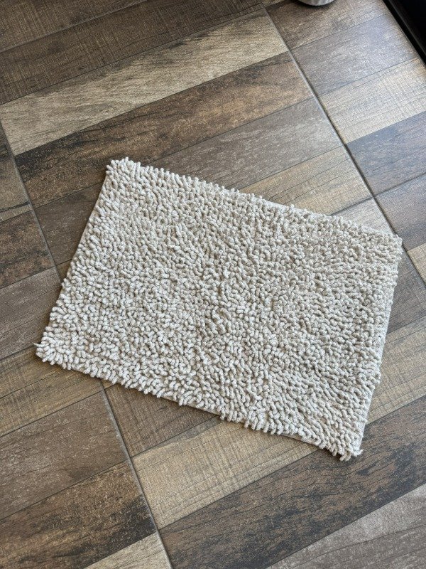 Producto - Alfombra de Baño Fresia