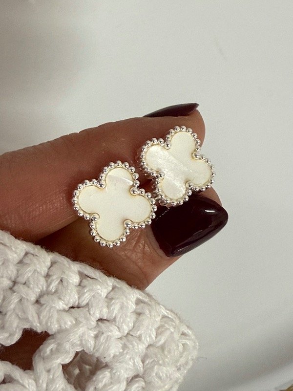 Producto - AB1537 Aros Van Cleef color blanco acero blanco