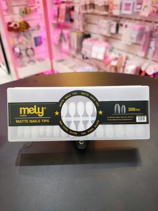 Producto - tips de soft gel mely almendra cortos
