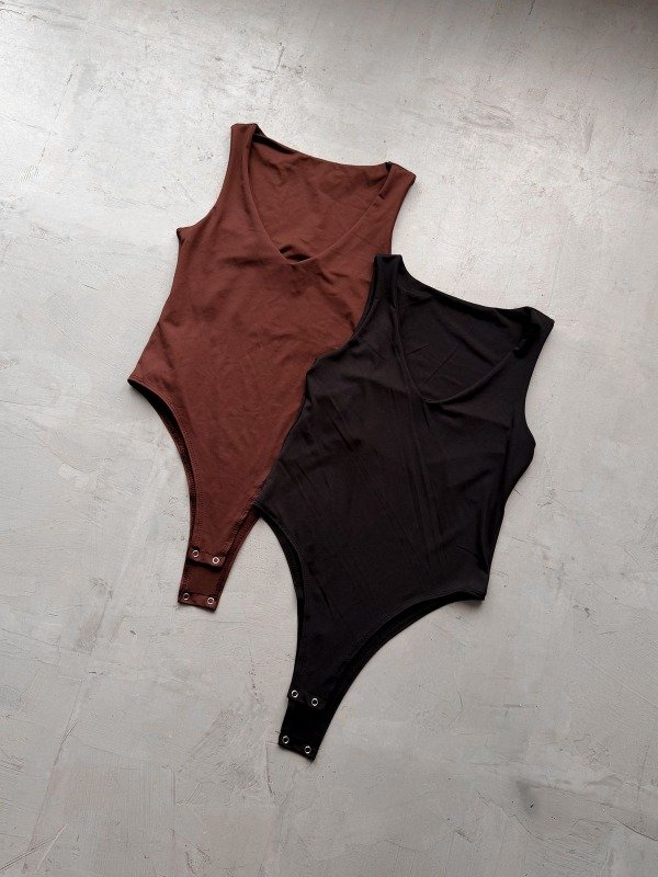 Producto - Body  V broche