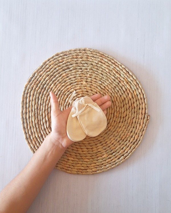 Producto - Manopla de Algodón con Lazo Beige