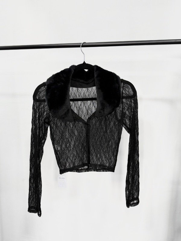 Producto - TOP NAIMA ENCAJE