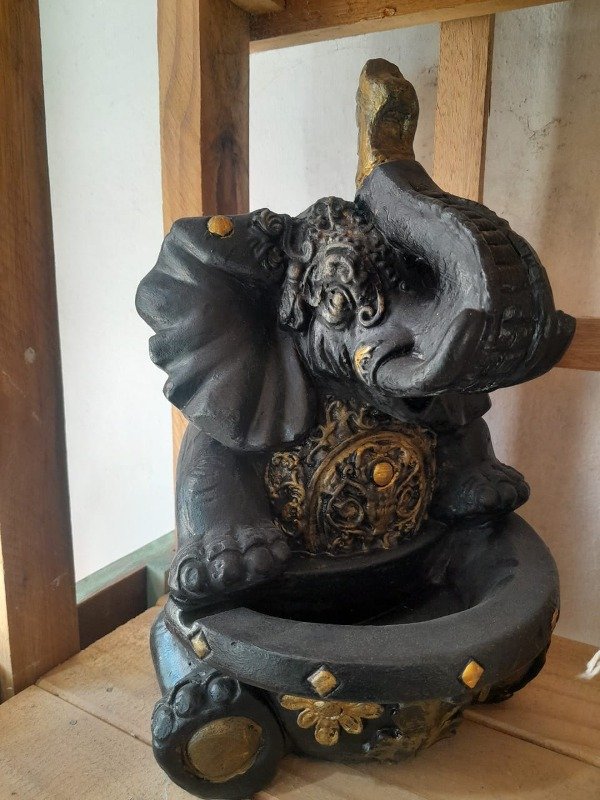 Producto - Lampara de sal Elefante sentado pintado