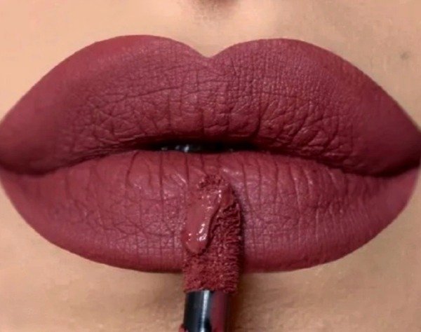 Producto - Labial líquido matte 24 horas tono 43 - Max Love