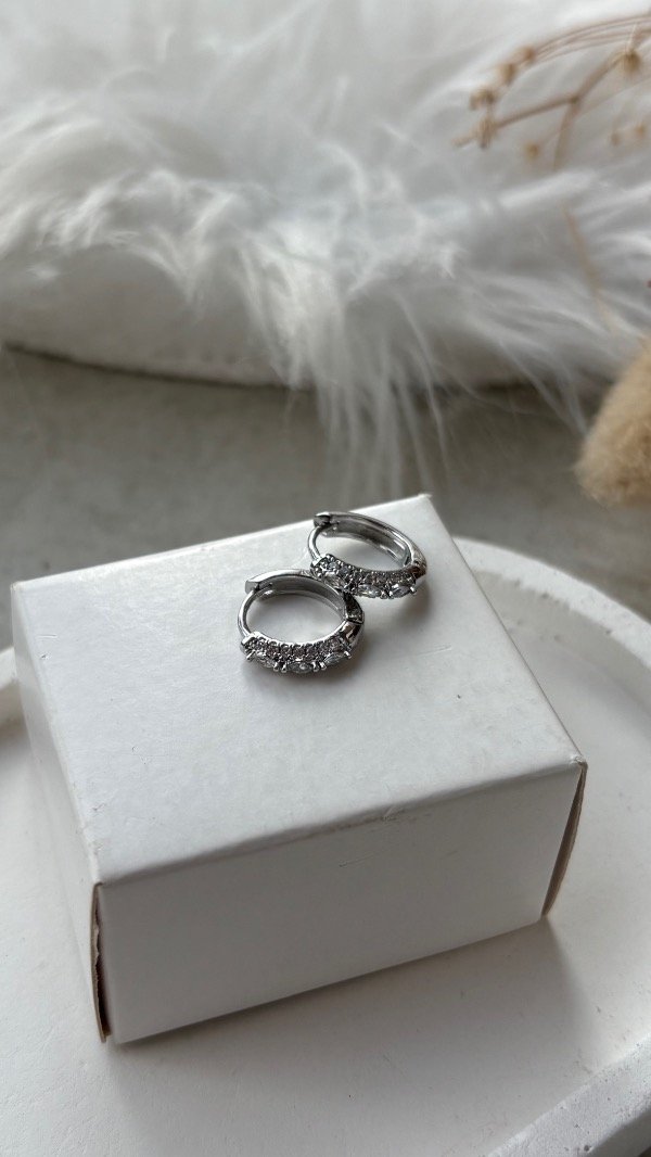 Producto - Argollitas con strass simples
