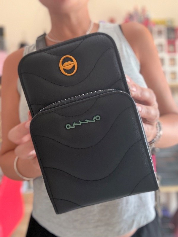 Producto - Portacelular Oreiro Love Negro Art 28635