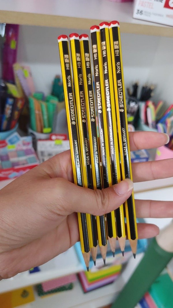 Producto - Lapiz negro Staedtler HB2