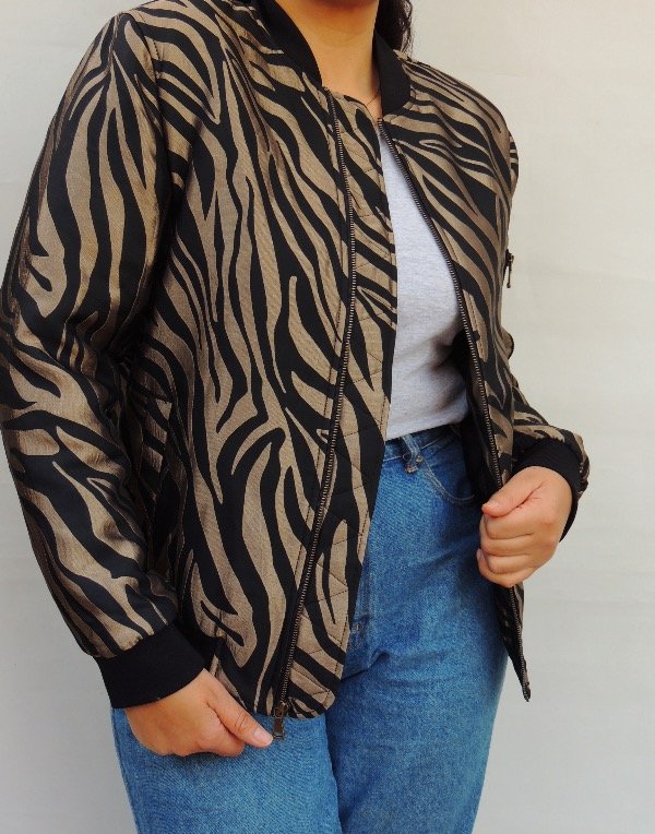 Producto - Bomber Zebra