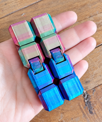 Producto - CUBO ANTIESTRÉS (impresión 3D) - 2