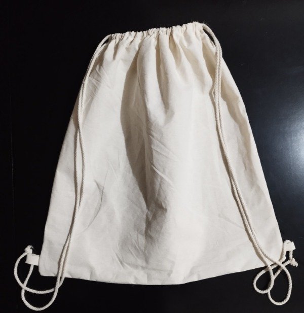 Producto - Mochila  50x50 cm de lienzo con cordón de algodón