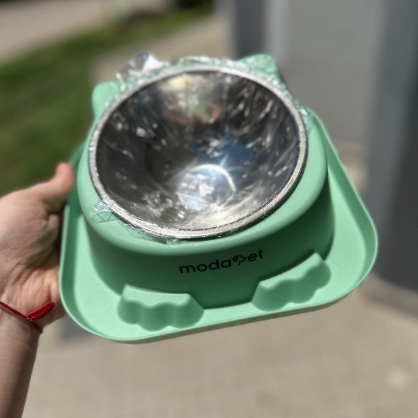 Producto - Comedero o bebedero con altura