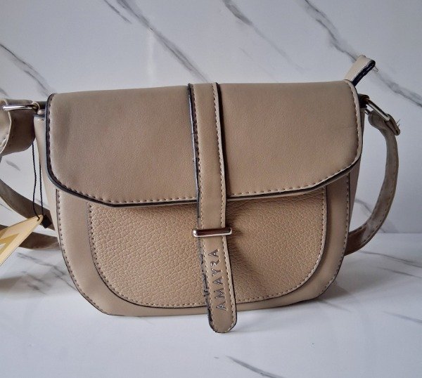 Producto - BANDOLERA ECO CUERO COLOR BEIGE AMAYRA