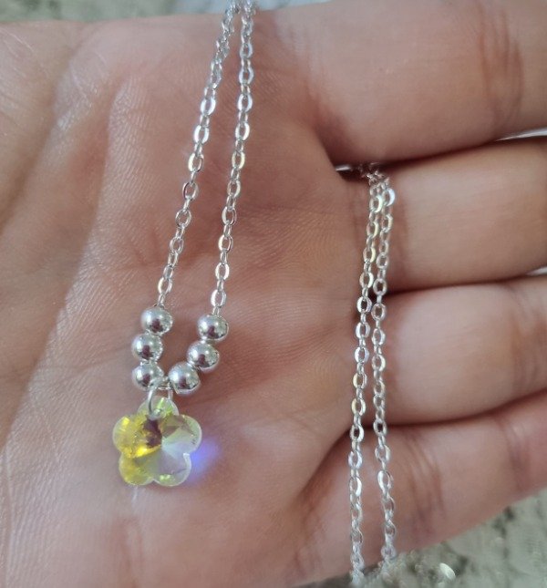 Producto - Cadenita + Dije Swarovski flor