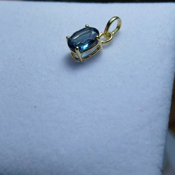 Producto - Dije Oro 18 kt. con topacio london blue (tratado) - (sin cadena) - 9