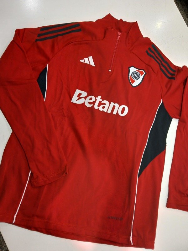 Producto - Buzo deportivo River rojo - 3