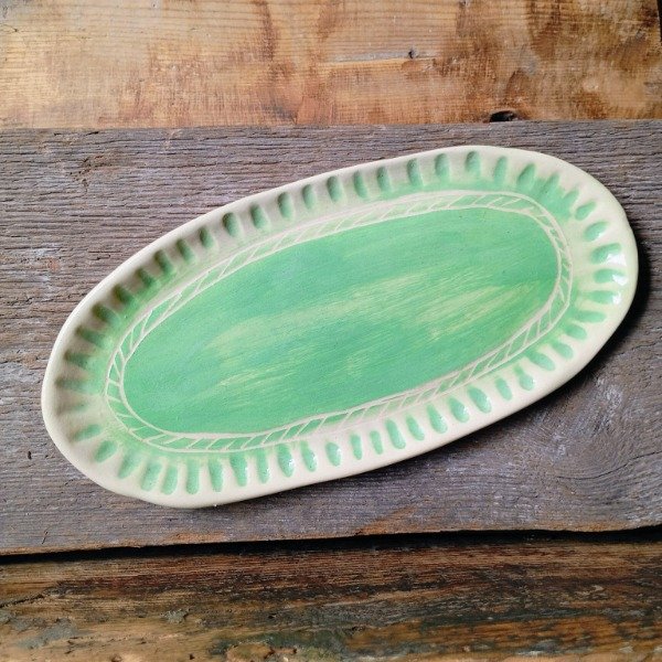 Producto - Tabla de cerámica artesanal verde