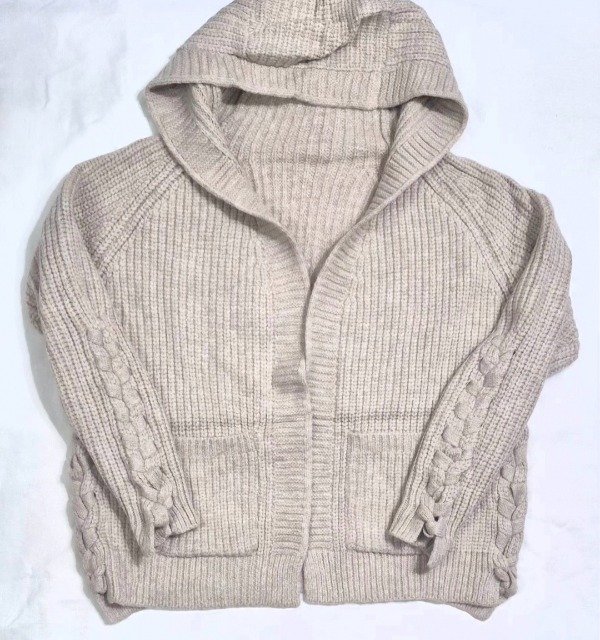 Producto - Sacon capucha (arena)