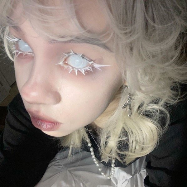 Producto - Lentes de contacto Blancos