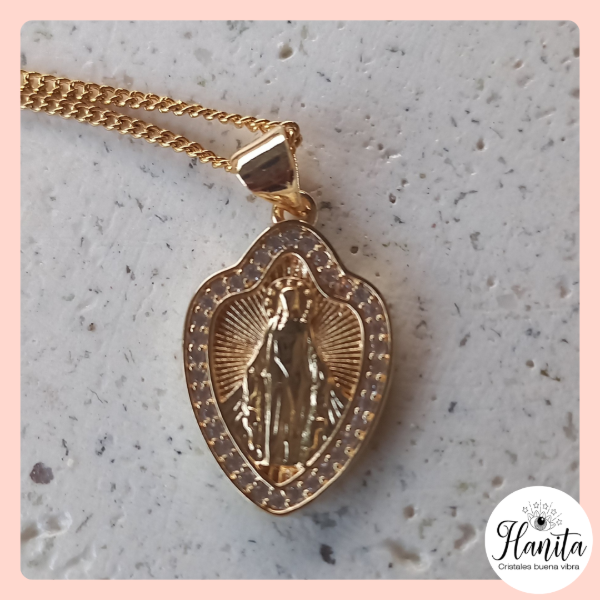 Producto - Dije Medalla Milagrosa oro laminado y circones.