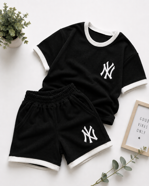 Producto - CONJUNTO LOGAN NEGRO (REMERA + SHORT)