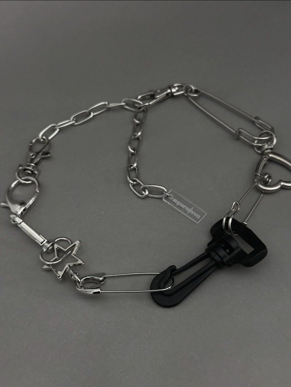 Producto - Collar "Carabiners"
