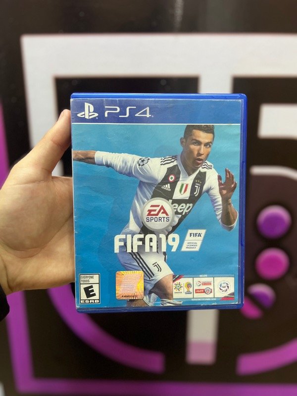 Producto - FIFA 19 ! Usado