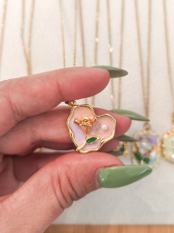 Producto - Cadenita Coral