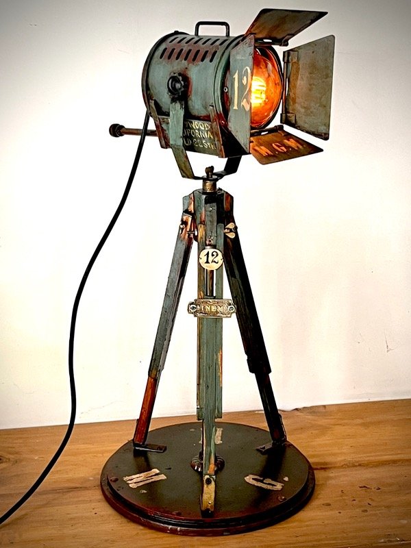 Producto - Reflector cine mesa