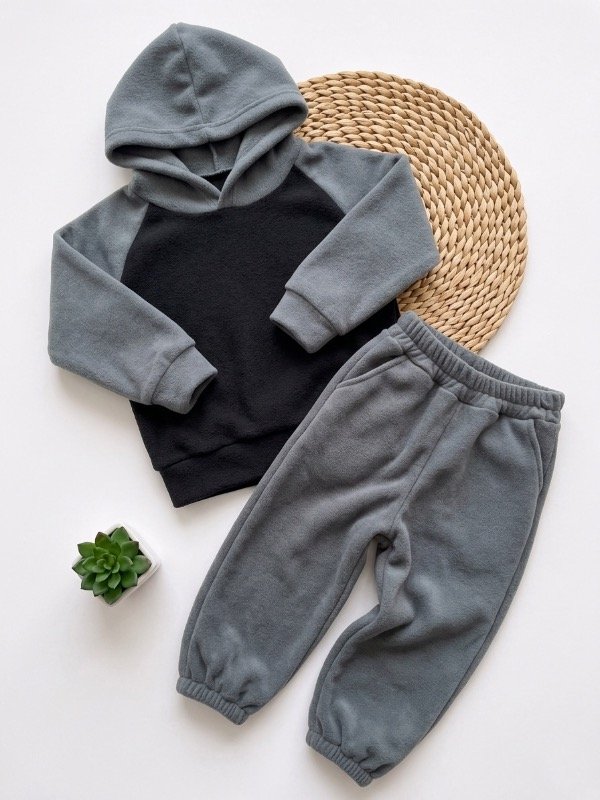 Producto - CONJUNTO COMBINADO GRIS (BUZO + PANTALÓN)