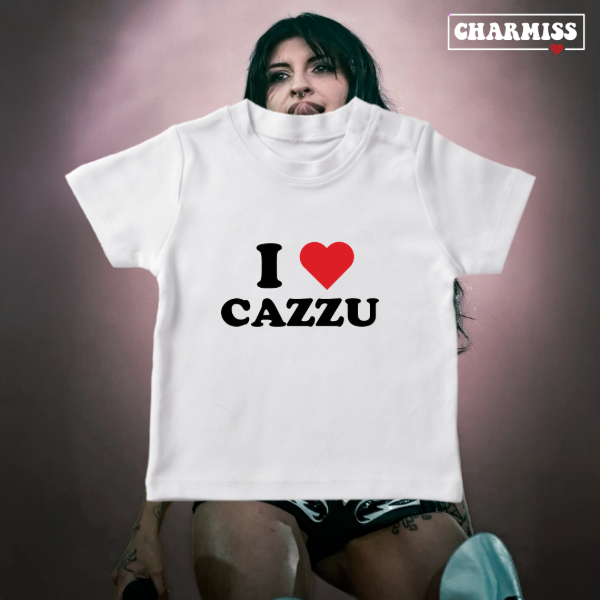 Producto - Baby tee- I love cazzu