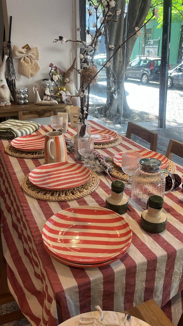 Producto - Plato stripes grande