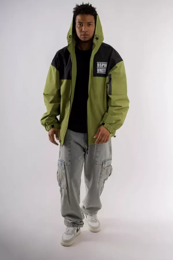 Producto - Campera rompeviento Bakano Hunter