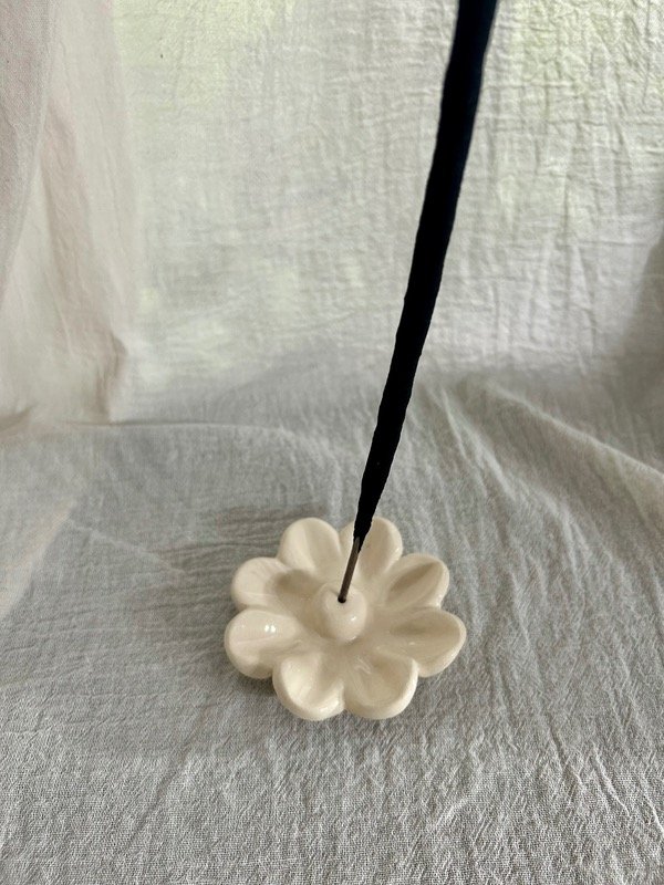 Producto - Porta sahumerio flor