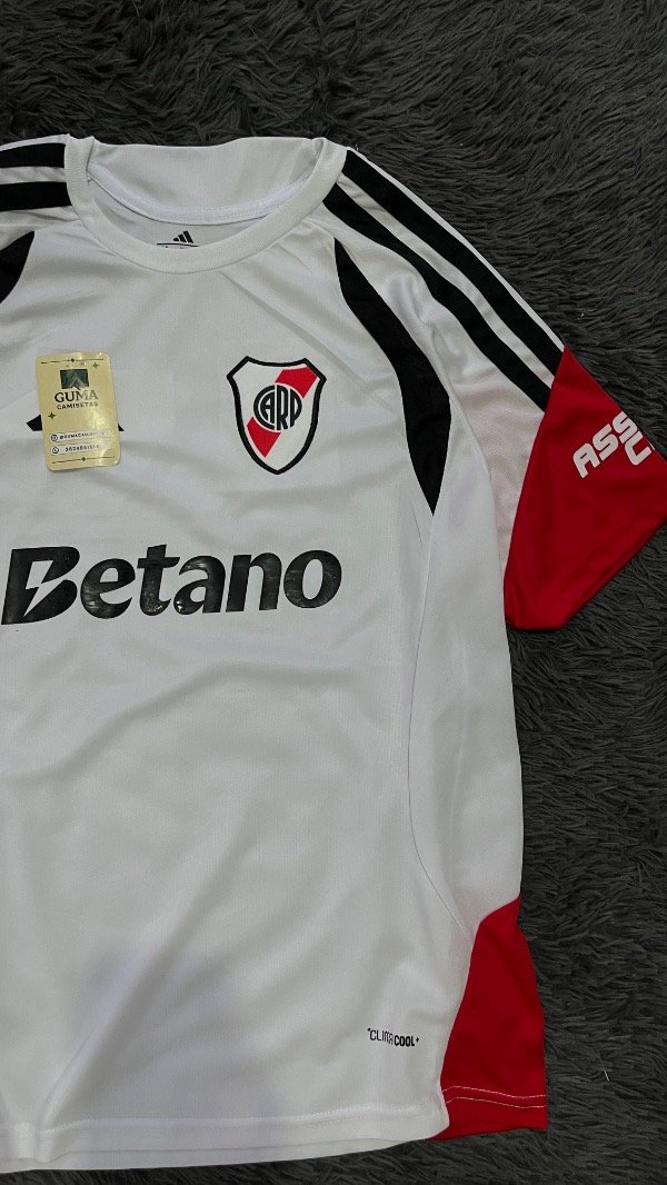 Producto - River Entrenamiento 2026 - 1
