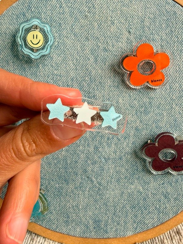 Producto - Prendedor 3 estrellas