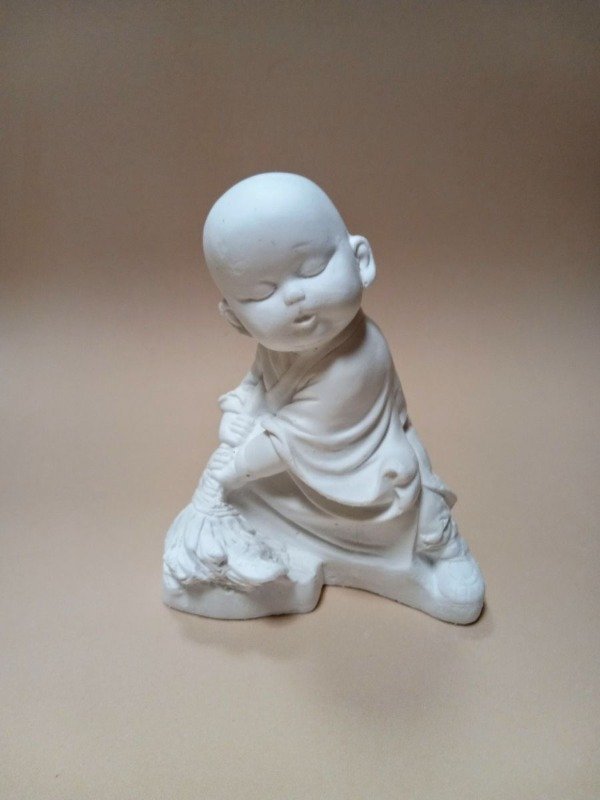 Producto - Monje barriendo 14 cm. - BB26