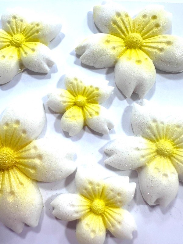 Producto - FLOR SAKURA BLANCA x 5 PAQUETES