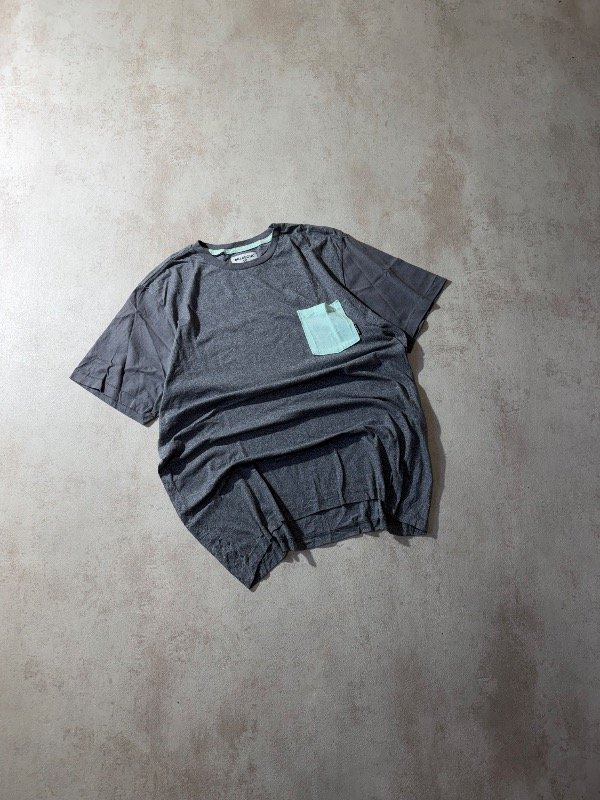 Producto - Remera Billabong Gris T.XL