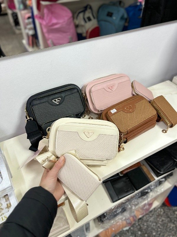 Producto - Cartera bandolera con monedero rectangular