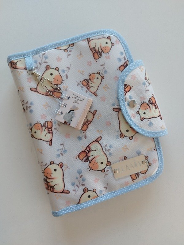 Producto - Estuche Delfina capibara