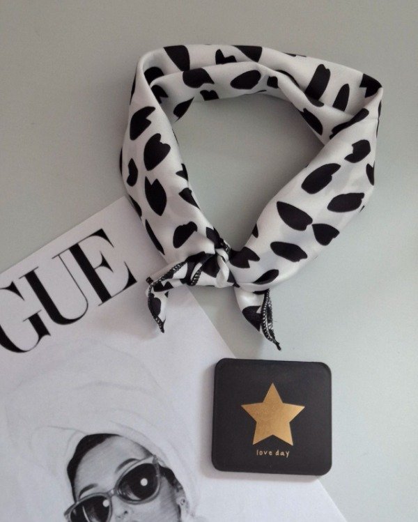 Producto - Pañuelo Lydia