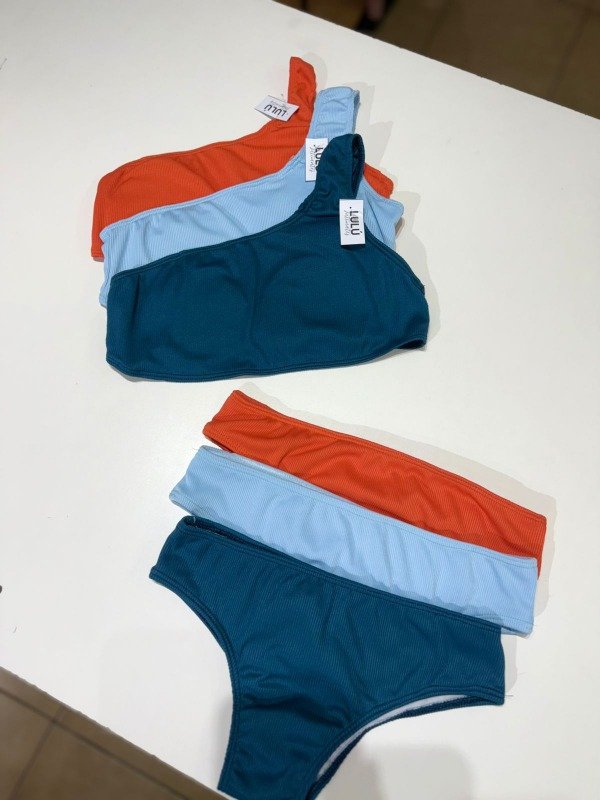 Producto - Cod. B03 - Bikini vedetina un hombro