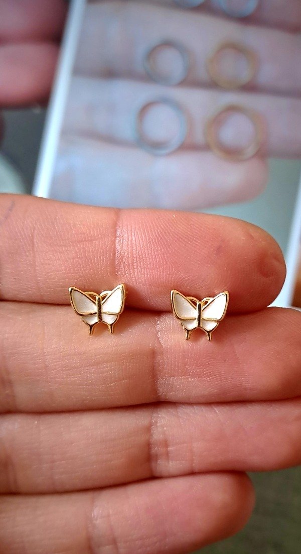 Producto - Aros de Plata con Baño Dorado Mariposas Esmaltadas 8mm con Puntas (por par)