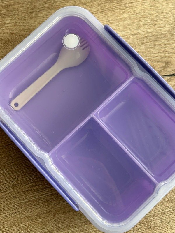 Producto - Lunchera lila con division