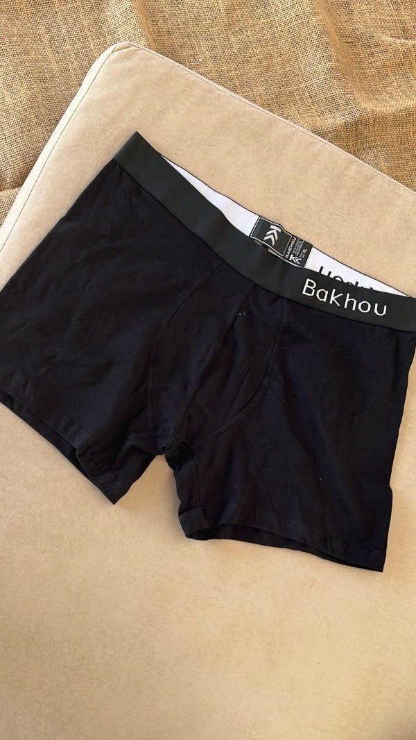 Producto - Art 2018 Bakhou Negro