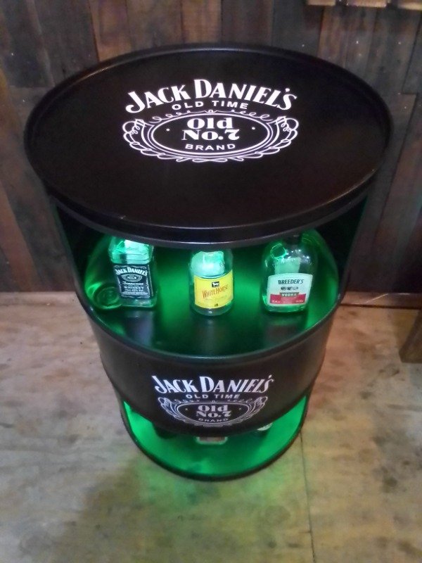 Producto - Mini Bar con luz Led