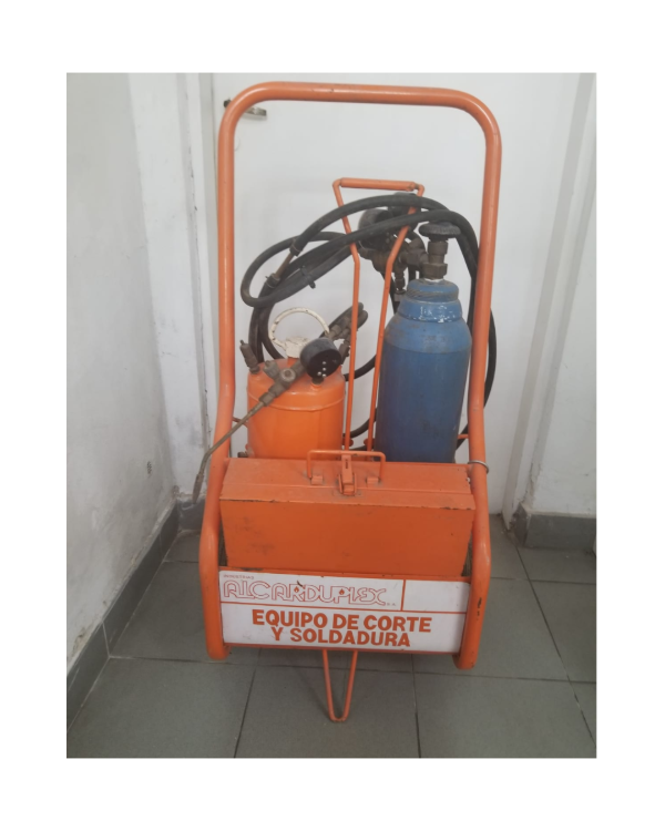 Producto - Soldadora autógena con 2tubos y valija con picos
