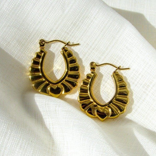 Producto - Aros Argollas diseño corazón dorado