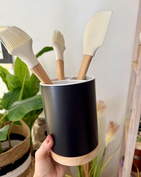 Producto - PORTA UTENSILIOS NEGRO CON MADERA