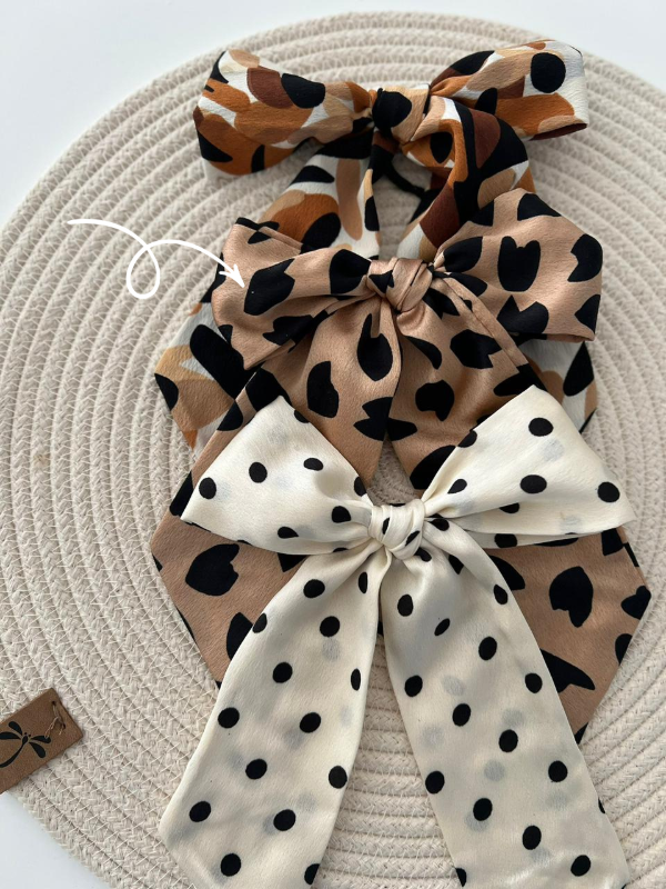 Producto - COLITA CON MOÑO MARRON Y CORAZONE NEGROS